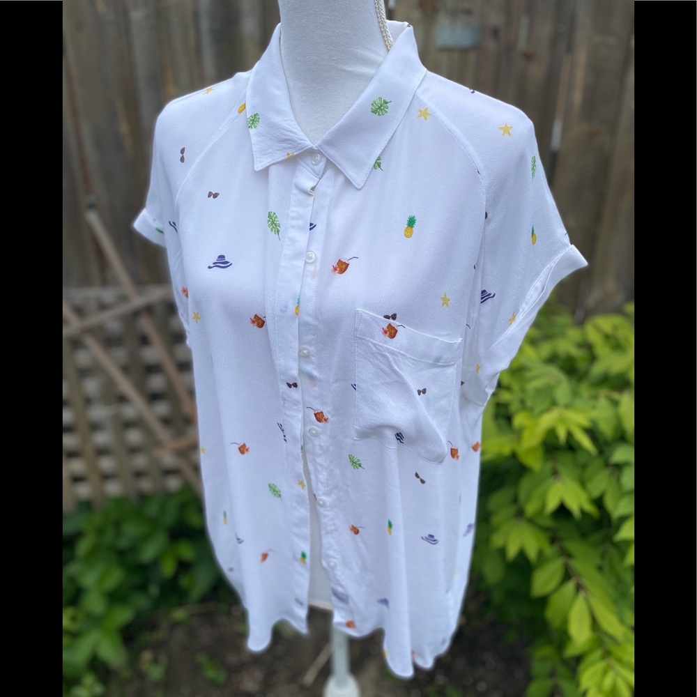 RAILS Anthropologie Chase fun Beach Day Shirt Blouse Sz L in pristine condition